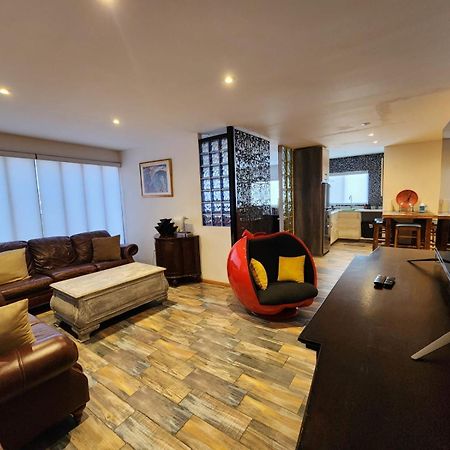 The Royal Suite Tijuana Bagian luar foto